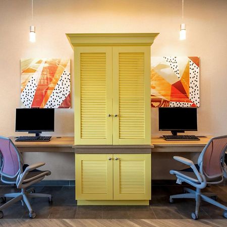 Home2 Suites By Hilton Ft Pierce I-95 Форт Пирс Экстерьер фото